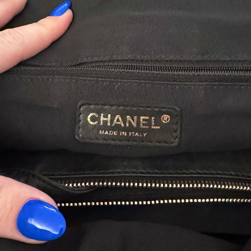 CHANEL PARIS-VENICE CA D'ORO TOTE - Picture 8 of 11